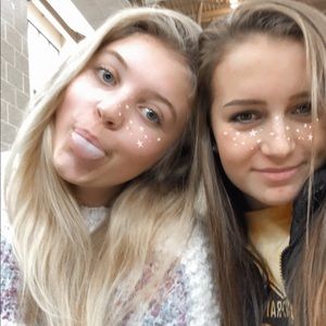 Meet your Posher, Emma